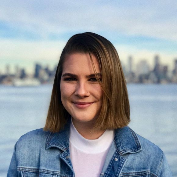 Meet your Posher, Maddie - Picture 1 of 1